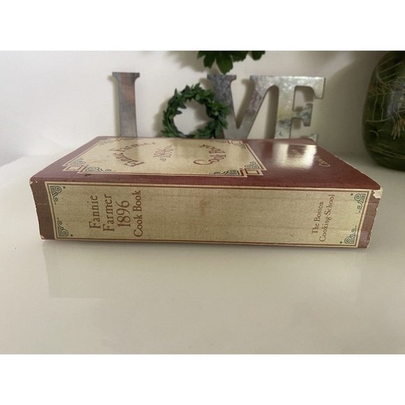Fannie Farmer 1896 Cook Book Paperback Published 1996 By Fannie Merrit Farmer - Picture 5 of 10
